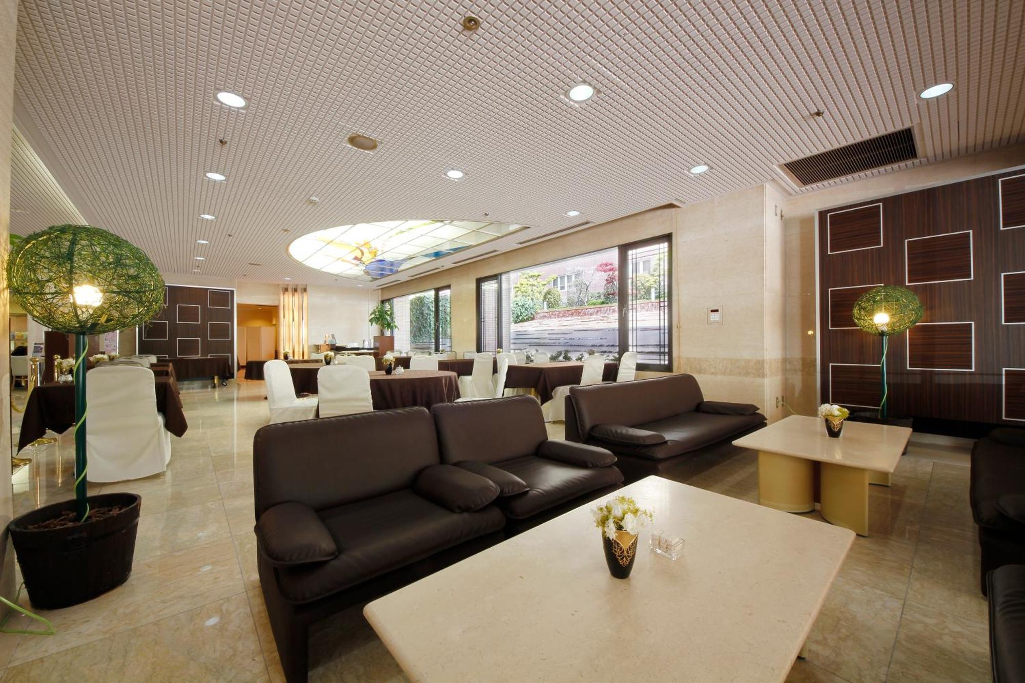 Hotel Hiroshima Garden Palace Dış mekan fotoğraf